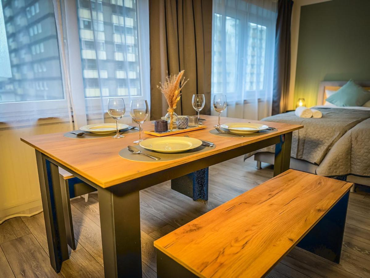 Immostay #6 - Ferienhaus 4 Zimmer Fuer 8 Personen, Wifi & Zentrum BRE Eksteriør bilde