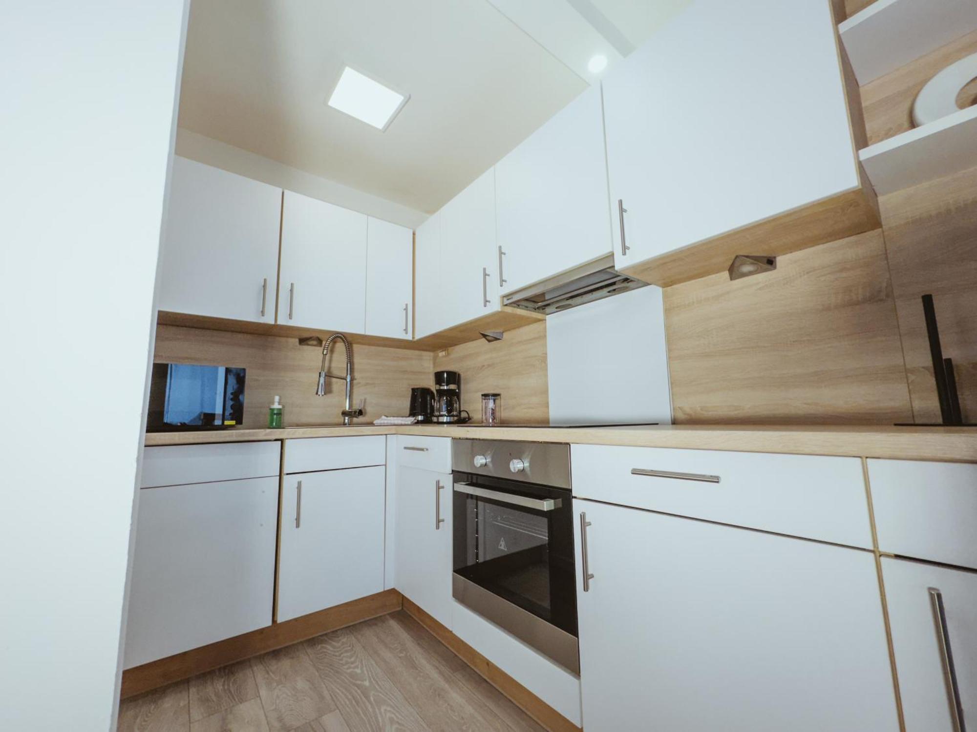 Immostay #6 - Ferienhaus 4 Zimmer Fuer 8 Personen, Wifi & Zentrum BRE Eksteriør bilde