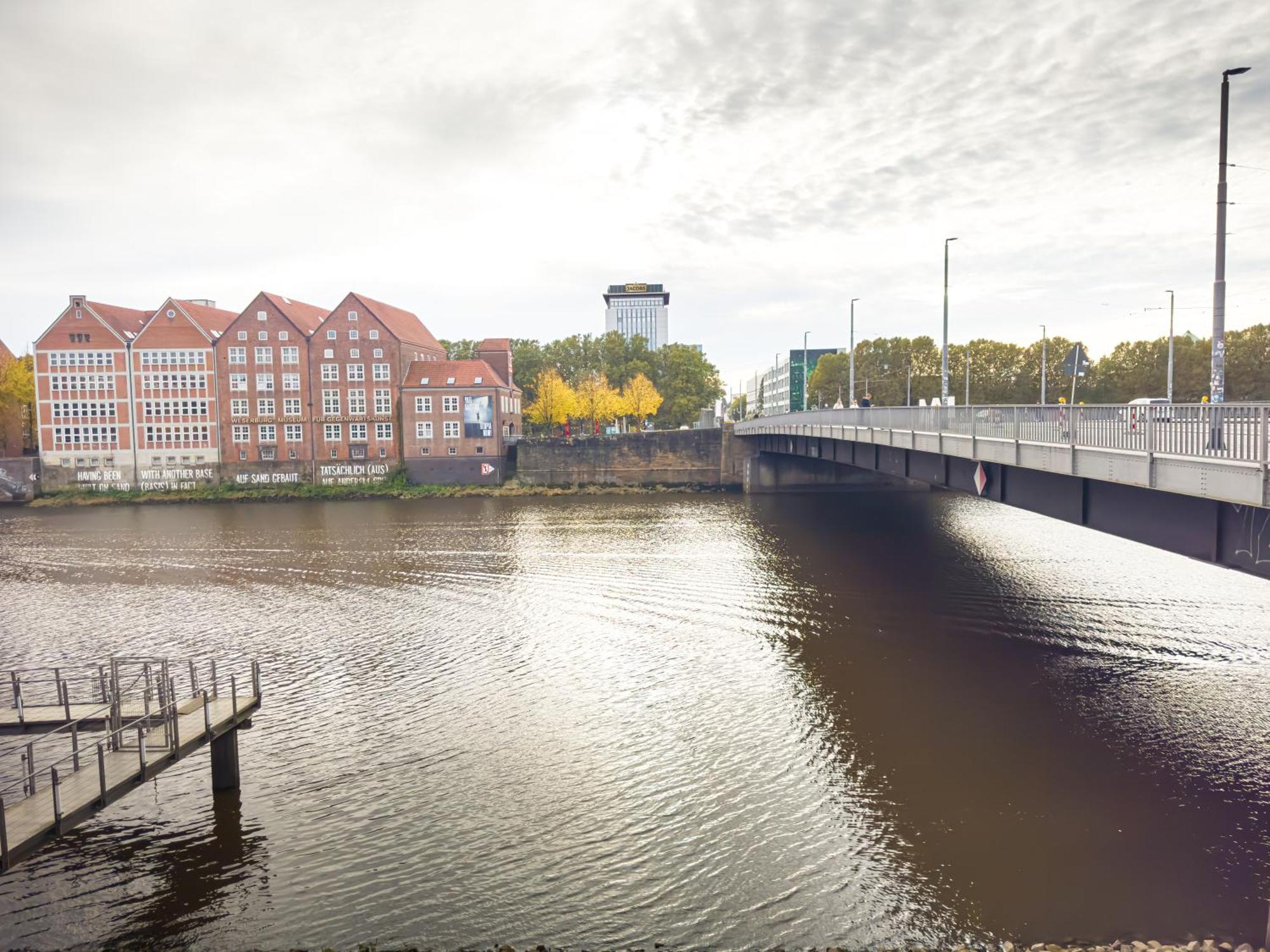 Immostay #6 - Ferienhaus 4 Zimmer Fuer 8 Personen, Wifi & Zentrum BRE Eksteriør bilde